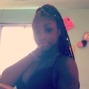 Meet your Posher, Jasmine